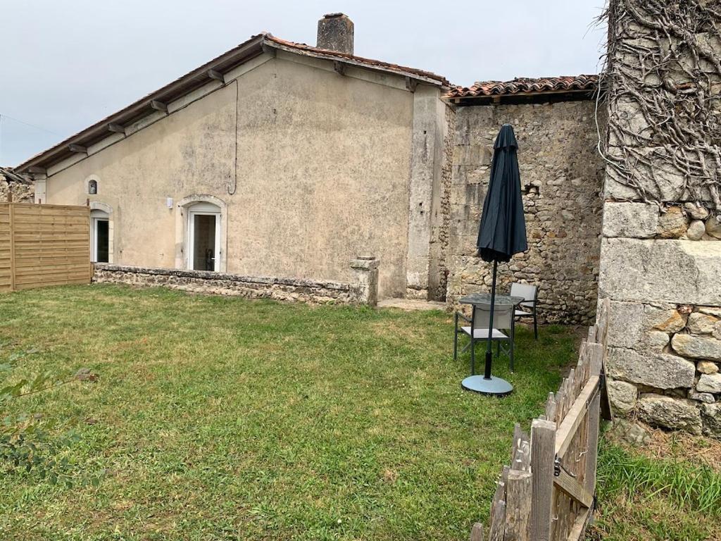 Superbe Appartement Calme Chenaud Exterior foto